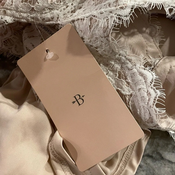 Anthropologie BHLDN Tadashi Shoji Lace Wedding Gown Cream White size 8 - Picture 7 of 13